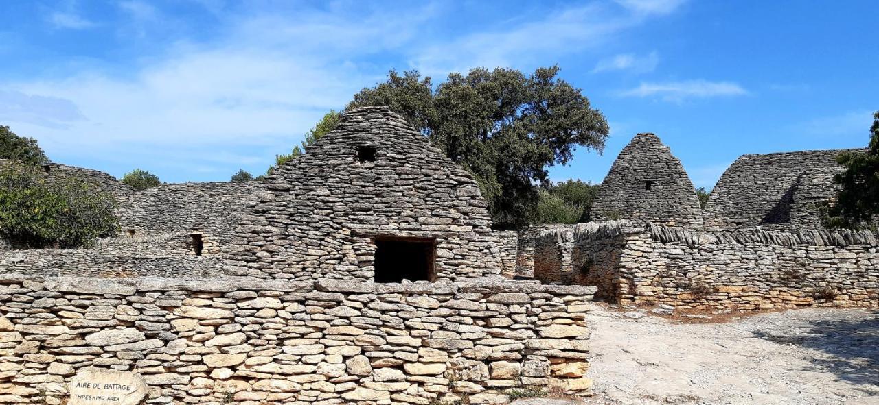 Aux Portes Du Luberon Cheval-Blanc Exterior photo